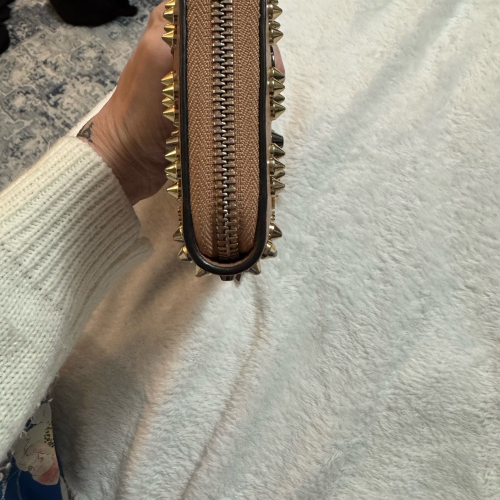 Christian Louboutin Blush Color Wallet with Metallic Accents - Picture 7 of 12